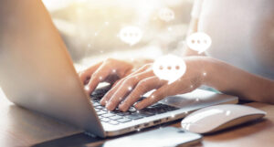 Live chat bubbles typing